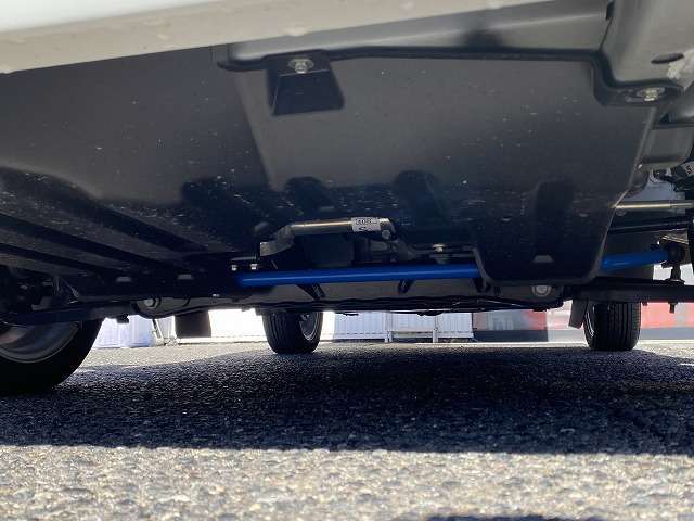 ■前後オプションスタビライザーも搭載しております。