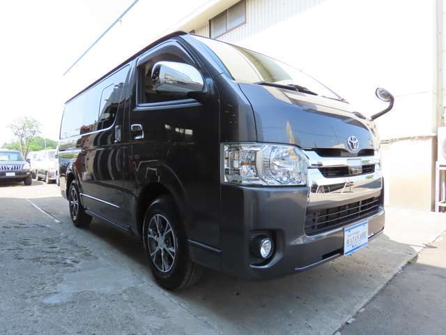 車は決して安い買い物ではないのです。長い間貯めたお金を使い、長期の支払いを覚悟して購入する車は、安心したメンテナンス状態で長く乗りたいと思うのが当然です。 　次写真へ続く