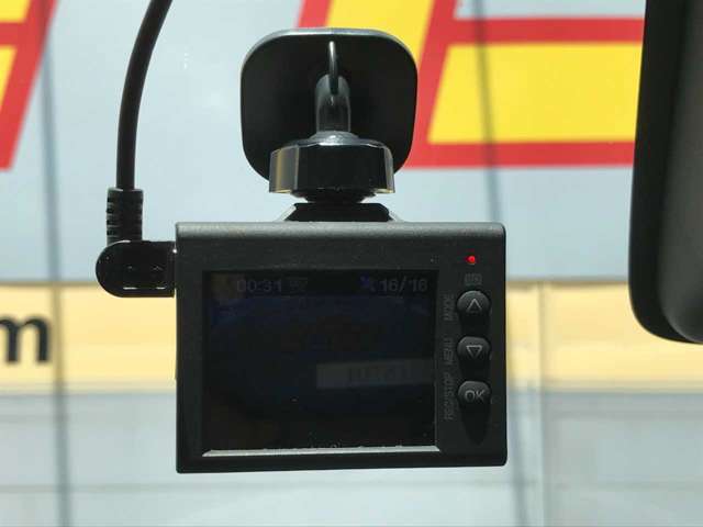 【ドライブレコーダー】もしもの事故やあおり運転を受けた時の記録も録画できます！もしもの時に、あると本当に助かります♪