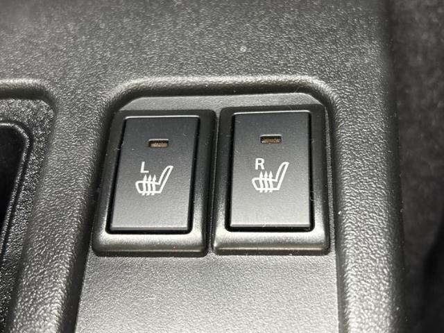 お車に合わせて無料保証以外にも、保証範囲、期間、距離を拡充させた有料保証もご用意しております！中古車の購入が初めてで不安・・・というお客様もご安心ください！