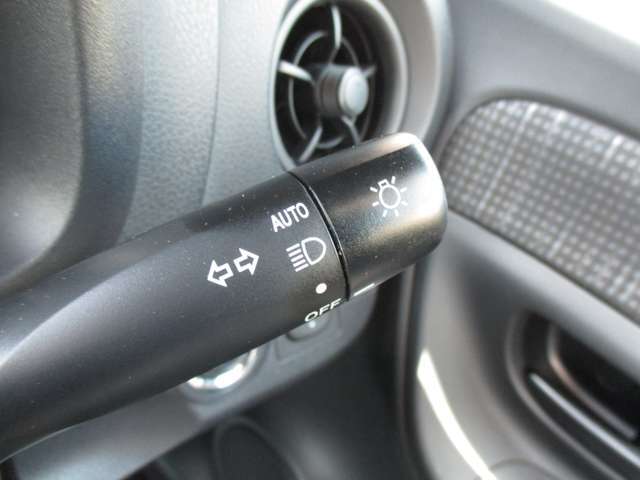問い合わせは、無料電話（0078-6002-107202）井口自動車までお願い致します。