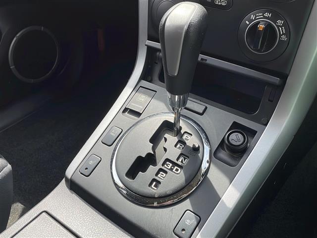 気になる車はすぐにお問い合わせください！画面右側の0066から始まる無料ダイヤルからお問い合わせ下さい！専門スタッフがお車のご質問にお答えいたします！