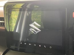 【大画面ナビ】人気の大型9インチナビを装備。存在感のある大画面はインパクト大！ナビ利用時のマップ表示は見やすく、テレビやDVDは臨場感がアップ！いつものドライブがグッと楽しくなります♪