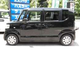 当社は「品質とプライシング」を徹底的にこだわり、現在相場価格のお車を適正な価格で販売しております。また走行距離より、車のコンディションを重視しており、全車必ず当社の仕入れ担当が目で見て買っております。