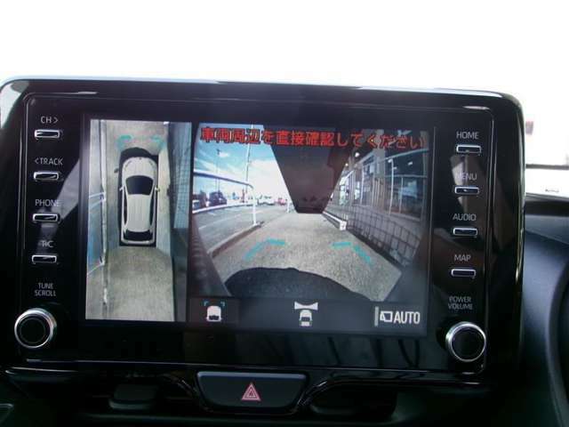 フロントモニター付き！運転席からは死角となる、車両前方直下の状況をナビの画面に表示します☆