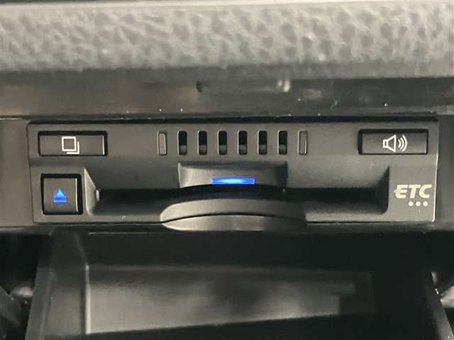 高速道路をスイスイッと通過の『ETC』付き！ETCカードをお持ちでない方は、トヨタETCカードもございますので、ご相談下さいね☆