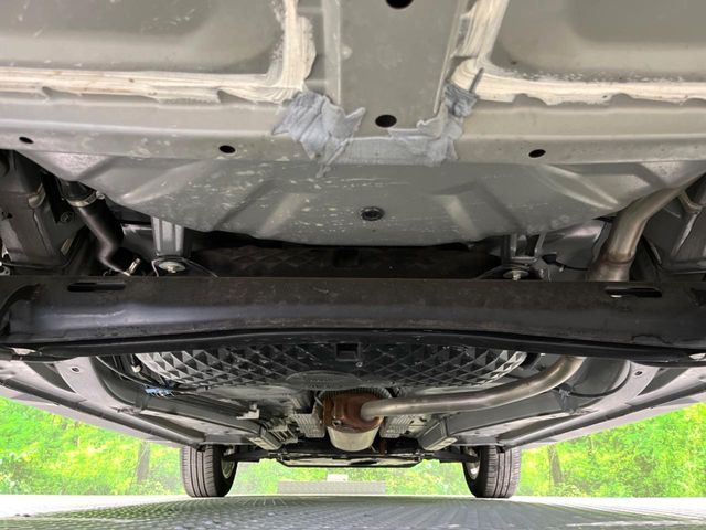 下回りがきれいなうちに、防錆加工の施工がオススメ。降雪地域はもちろん、沿岸部にお住いの方や、趣味でマリン・ウィンタースポーツをされる方にご好評いただいております。