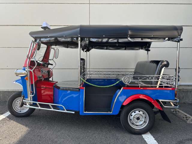 輸入車その他 トゥクトゥク ET4 2列4人乗り ロールバー付き 2025