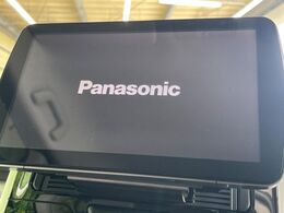 【ナビゲーション】使いやすいナビで目的地までしっかり案内してくれます。各種オーディオ再生機能も充実しており、お車の運転がさらに楽しくなります！！