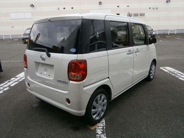 各メーカーの軽自動車をじっくり比較できるのも当店のポイントです！