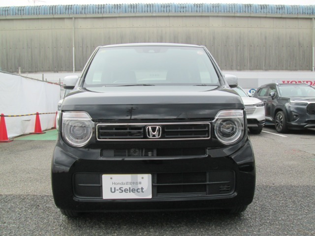 こちらの車両はHonda認定中古車となりますので、第三者機関AISの検査によって修復歴無しの認定車両となっております。