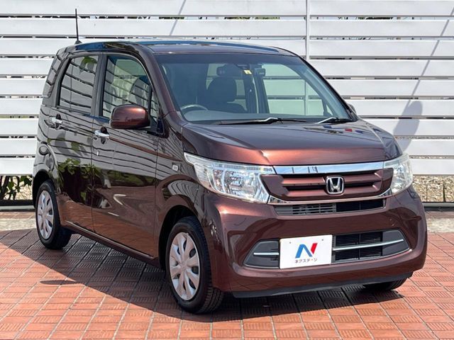 大好評のボディコーティング「弾スプラッシュコート」もご納車までに施工可能。通常のガラスコートと異なる、耐久年数6年の無機質ガラスコーティングが、ボディをキレイな状態に保ってくれます。