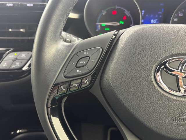 【運転席操作部】快適なドライブを楽しむための機能が装備されています！運転席から触れるので、使いやすいです！除菌プランいれていただくと、さらに清潔で安心していただけます！