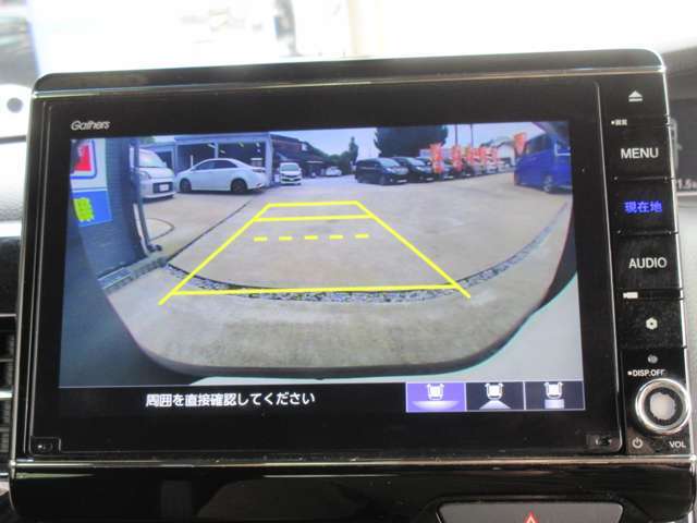 良質車を可能な限り低価格で仕入れるよう、情報収集と買付のタイミングを特に重視しています。