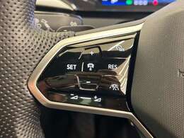 【運転席操作部】『運転席周辺の装備』の画像になります。快適なドライブを楽しむための機能が装備されています！運転席から触れるので使いやすいです！