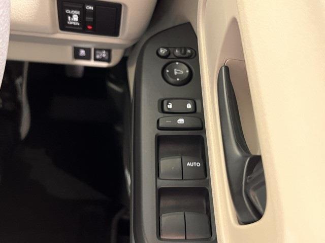 届出済未使用車とは、登録済みでなおかつ使用していない車のことを指します！ナンバー登録はしてあるものの、実際には使用されず保管しているケースが多く、必要最低限の走行しかしていないお車です♪
