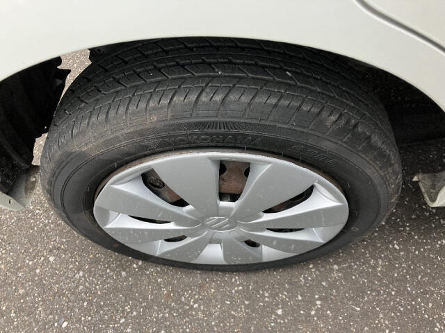 【当社の中古車は、全車修復（歴無）車保証付き！】　修復歴なし全車安心のお車です！当社では、修復歴なしのお車のみ取り扱っておりますので、安心・安全です★