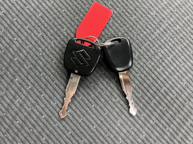 お客様がお求めの一台に巡り合えるよう、誠心誠意ご対応いたします。万が一当店にご希望のお車がない場合、当社21店舗1,000台以上の在庫からお探しいたします！