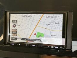 【ナビゲーション】目的地までしっかり案内してくれる使いやすいナビ。Bluetooth接続すればお持ちのスマホやMP3プレイヤーの音楽を再生可能！毎日の運転がさらに楽しくなります！！
