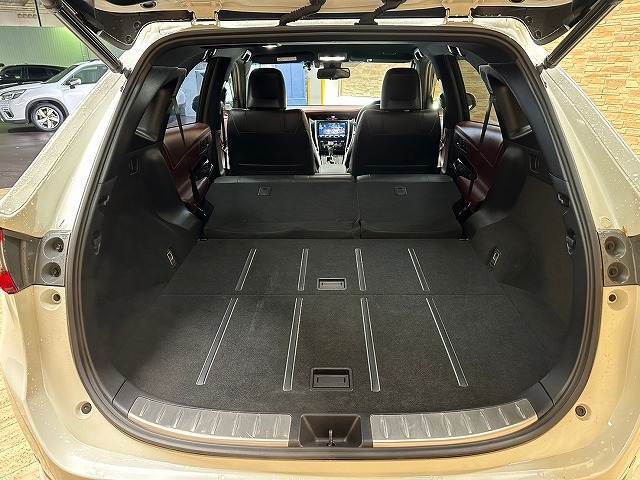 ☆全車修復歴なし！鑑定付きの良質なお車のみを厳選して展示中☆第3者機関の認定付き車ですので、遠方の方でも、安心してご検討いただけます。