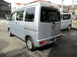 左後ろからの画像です