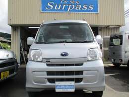 前からの外装の画像です