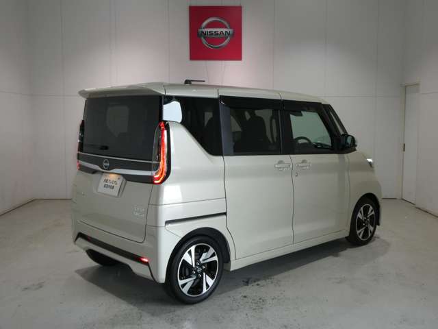 全国登録納車承ります。ご自宅まで納車致します。県外登録費用と陸送費用は別途必要になります。
