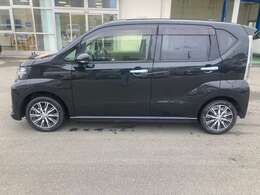 九州認証整備工場も完備。　納車前の整備はもちろん、購入後のアフターケアも、ご安心下さい☆　整備はもちろん、保険やレンタカー等、何でもご相談下さい。