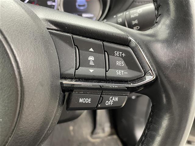 【運転席操作部】『運転席周辺の装備』の画像になります。快適なドライブを楽しむための機能が装備されています！運転席から触れるので使いやすいです！