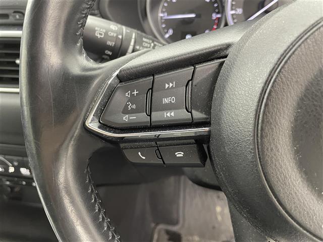 【運転席操作部】『運転席周辺の装備』の画像になります。快適なドライブを楽しむための機能が装備されています！運転席から触れるので使いやすいです！