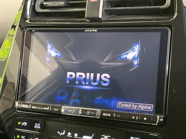 【BIG-X9インチナビ】人気の大画面BIG-Xナビを装備。専用設計で車内の雰囲気にマッチ！ナビ利用時のマップ表示は見やすく、テレビやDVDは臨場感がアップ！いつものドライブがグッと楽しくなります♪