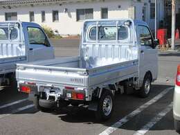 ハイゼットトラック　スタンダード農用SP　4WD・CVT☆　新車にラバーマット/バイザー/荷台ゴムマット/プロテクターパックがセットでお買得☆　メーカーOPの追加や、お好きなグレードや車体色に変更もOK☆