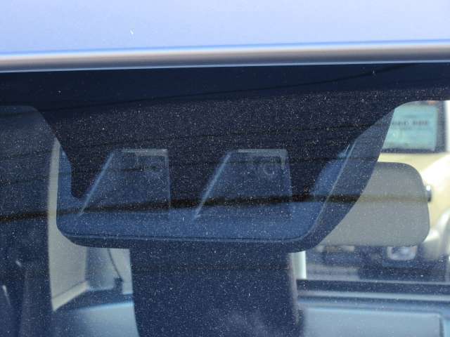 （スマートアシスト/衝突被害軽減ブレーキサポートシステムを装備）