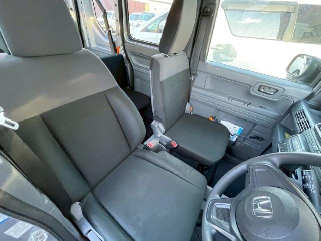 ★試乗可能★事前にご予約下さい。混雑具合にもよりますが、当日予約も可能です★TEL：0078-6002-260205　MAIL：morioka@brat-ncp.com（月によっては定休日、臨時休業日も設ける可能性もありますのでご確認下さい）