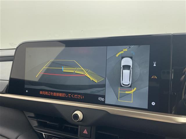 【全方位カメラ】上から見下ろしたように駐車が可能です。安心して縦列駐車も可能です♪