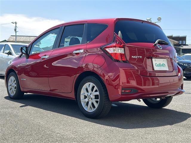 オートローンも各種取り扱っております。審査はかんたん！ご相談とお車探しはガリバー11号丸亀店におまかせください！【無料通話】TEL：0120ー951ー329まで