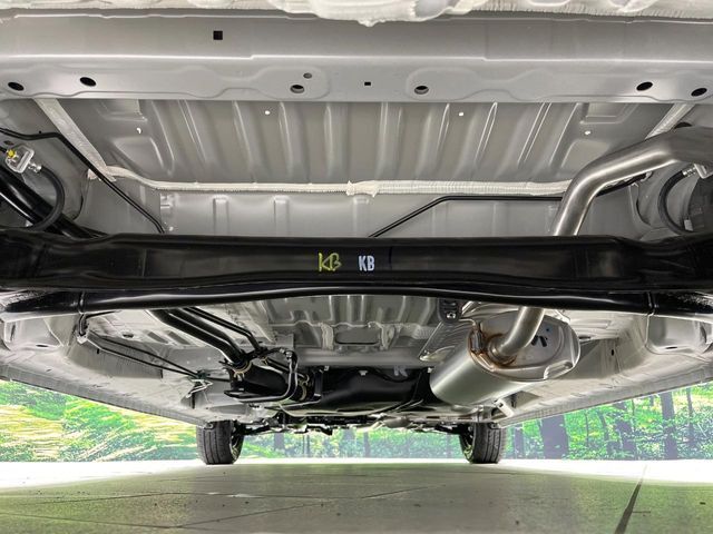 下回りがきれいなうちに、防錆加工の施工がオススメ。降雪地域はもちろん、沿岸部にお住いの方や、趣味でマリン・ウィンタースポーツをされる方にご好評いただいております。