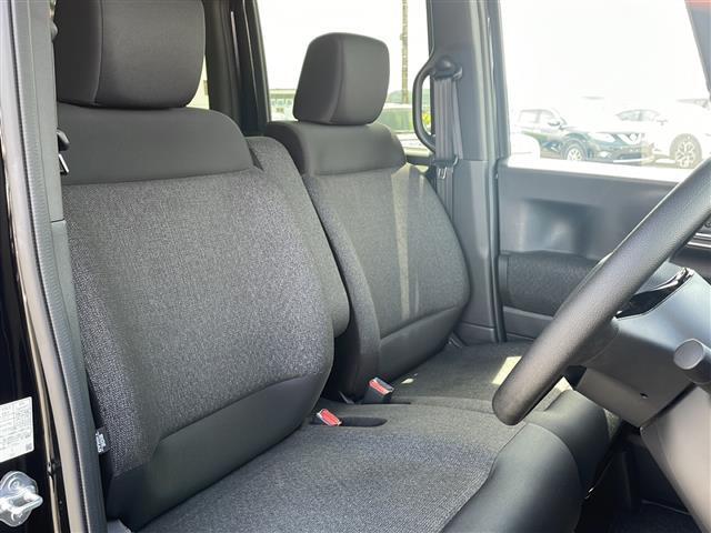 気になる車はすぐにお問い合わせください！画面右側の0066から始まる無料ダイヤルからお問い合わせ下さい！専門スタッフがお車のご質問にお答えいたします！