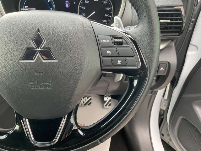 マイパイロットで、クルマが運転をアシストしてくれる。ロングドライブの新しい楽しさ