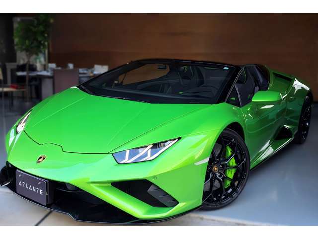 【未使用】ランボルギーニ ウラカンEVO メンテナンスキット 未使用】ランボルギーニ ウラカンEVO メンテナンスキット 未使用