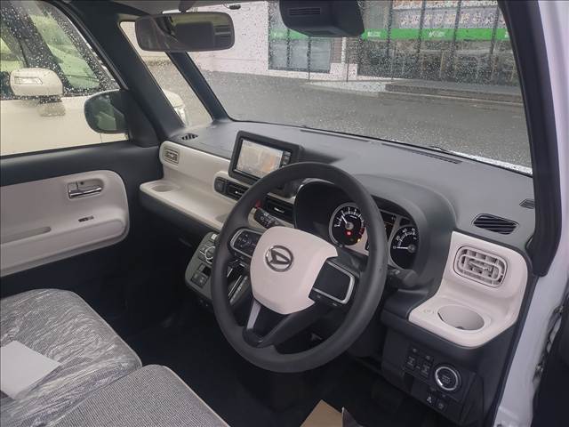 納車は、最短で3日後にはOK！お支払いは、自動車ローンをお使い頂き、最大120回払いまでOK！