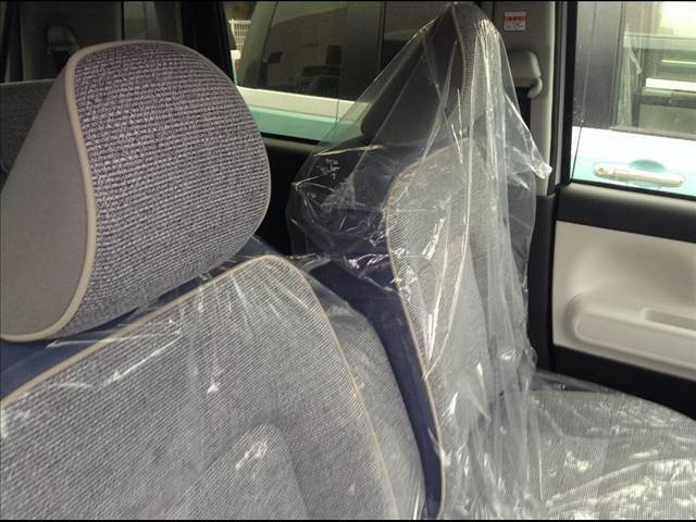 販売、整備、鈑金、保険など、お車に関わる事ならぜ～んぶまとめてケイカフェにお任せください！