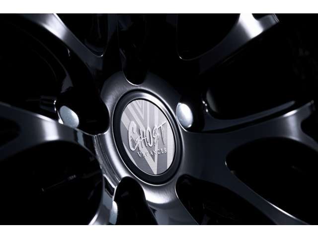 安心してセンスが手に入るモノトーンコーデ！シンプルで洗練されたフルカスタムクラウンに仕上がっております！