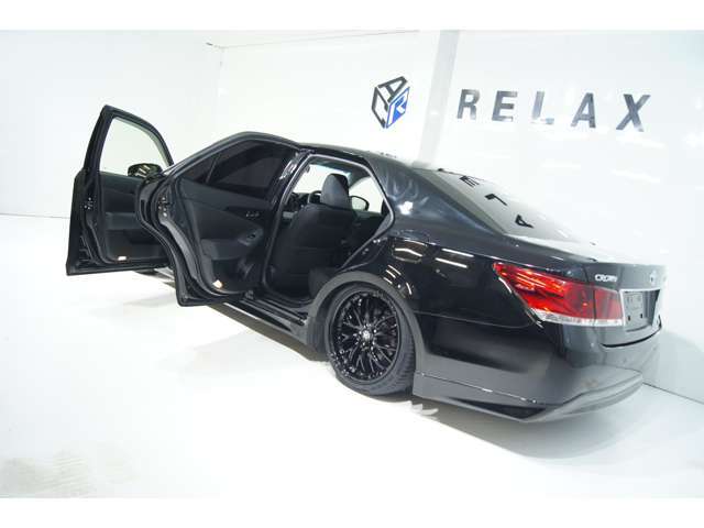 ■全車鑑定証付の情報開示■専門機関AISが公平な立場から車両を検査し1台1台★車両品質評価証★の発行を行ってます。これにより遠方であってもクリアな情報をお客様が得ることができ安心して購入いただけます