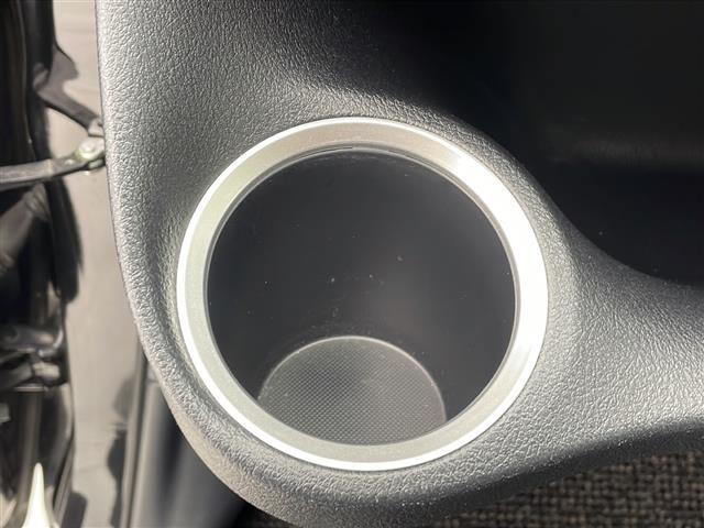 店舗にて現車の確認もいただけますので、お電話で在庫のご確認の上是非ご来店くださいませ！！！