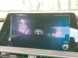 【8インチ　ディスプレイオーディオ】大画面のディスプレイはAppleCarPlayやAndroidAutoが利用可能。大きな画面でスマホナビアプリ等が利用いただけます♪