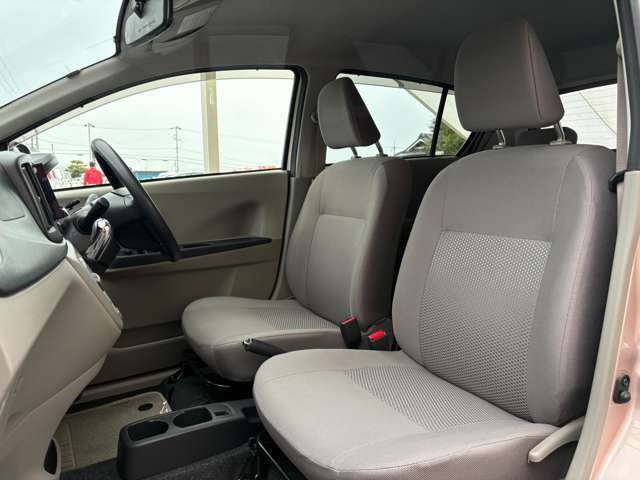 買取直売はメリット多数あり♪通常中古車の流通にかかるマージンを大幅にカット出来るので他社の同年式と比べて低価格が実現できます♪