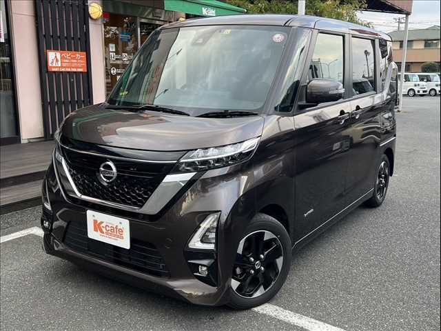 人気の届出済未使用車や厳選中古車を全メーカー豊富に取り揃えております。