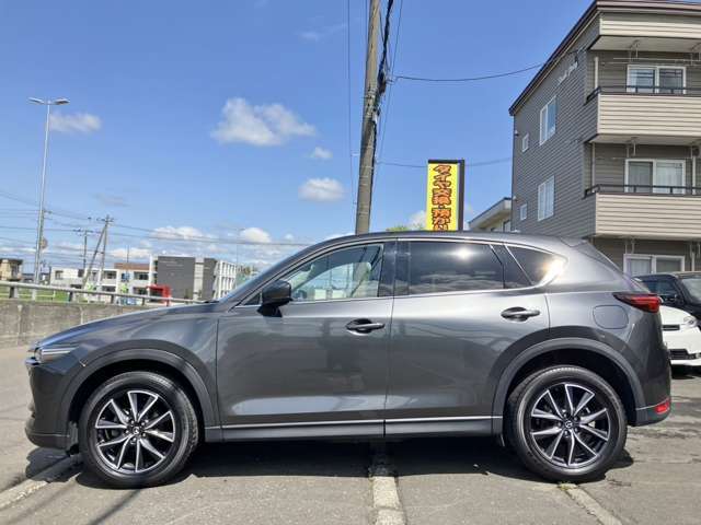 外装画像：目立つキズも無くとっても綺麗な外装です！！