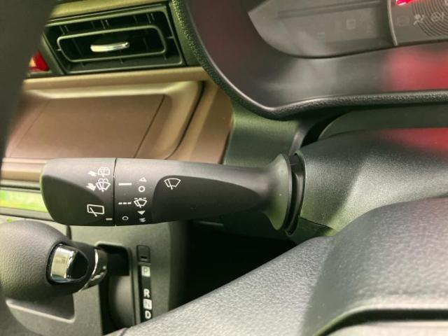 お車に合わせて無料保証以外にも、保証範囲、期間、距離を拡充させた有料保証もご用意しております！中古車の購入が初めてで不安・・・というお客様もご安心ください！